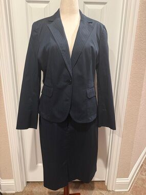 Talbots Women’s Navy Pinstripe Blazer (size 16) and Skirt (size 18) Set